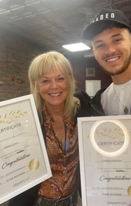 Joanne & Cameron Go For Gold!