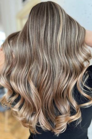 Balayage hair colour - 1